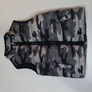 5/$30 ANDY & EVAN Camouflage Puffer Vest